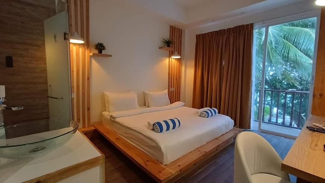 Portia Hotel & Spa Dhiffushi Kültér fotó